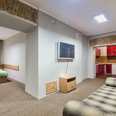 Apartment On Knyazya Leva 2 利沃夫 外观 照片